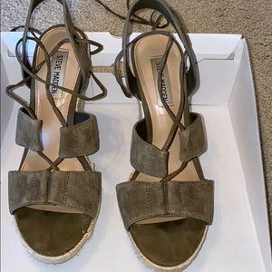 Steve Madden wedges
